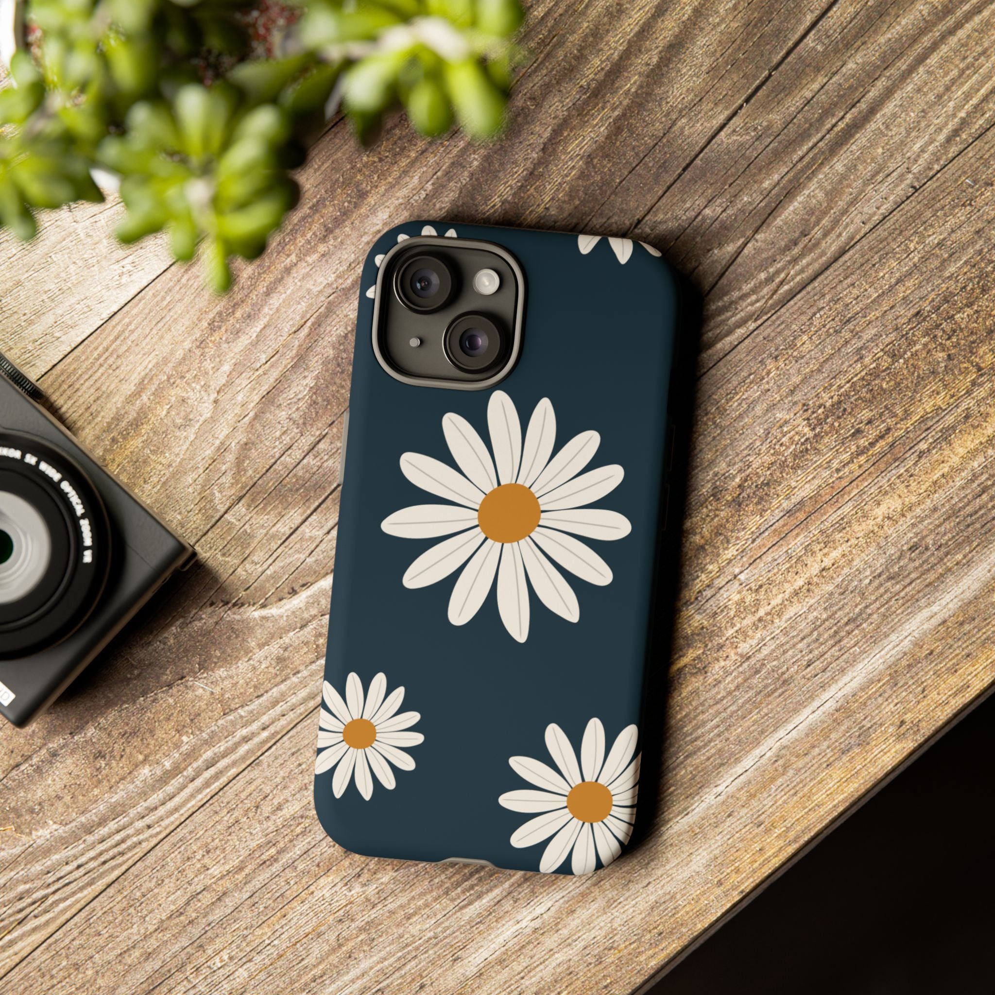 Daisy Phone Case, Floral Phone Cover, Tough Phone Case, Gift for Flower Lovers, Smartphone Accessory, Spring Design