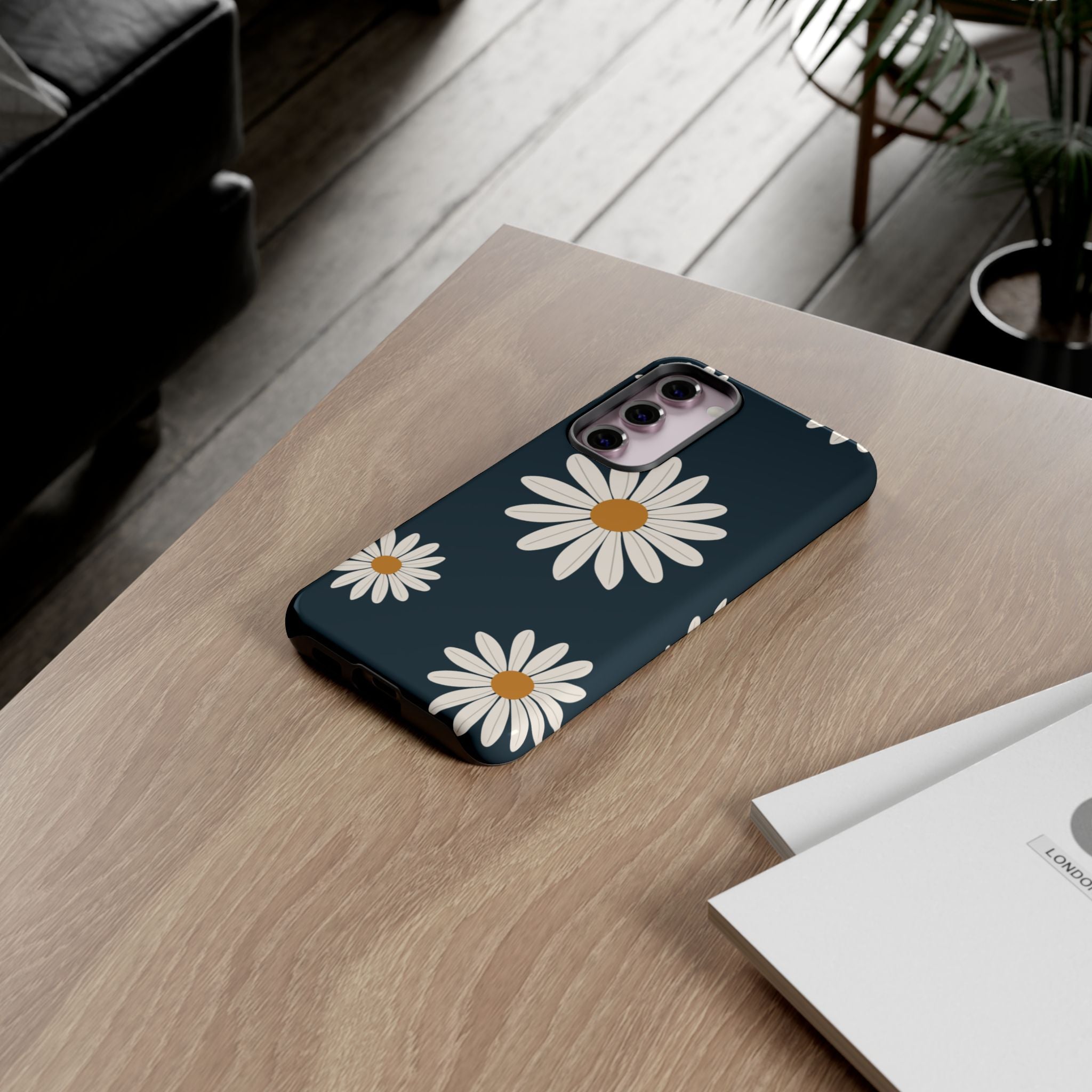 Daisy Phone Case, Floral Phone Cover, Tough Phone Case, Gift for Flower Lovers, Smartphone Accessory, Spring Design