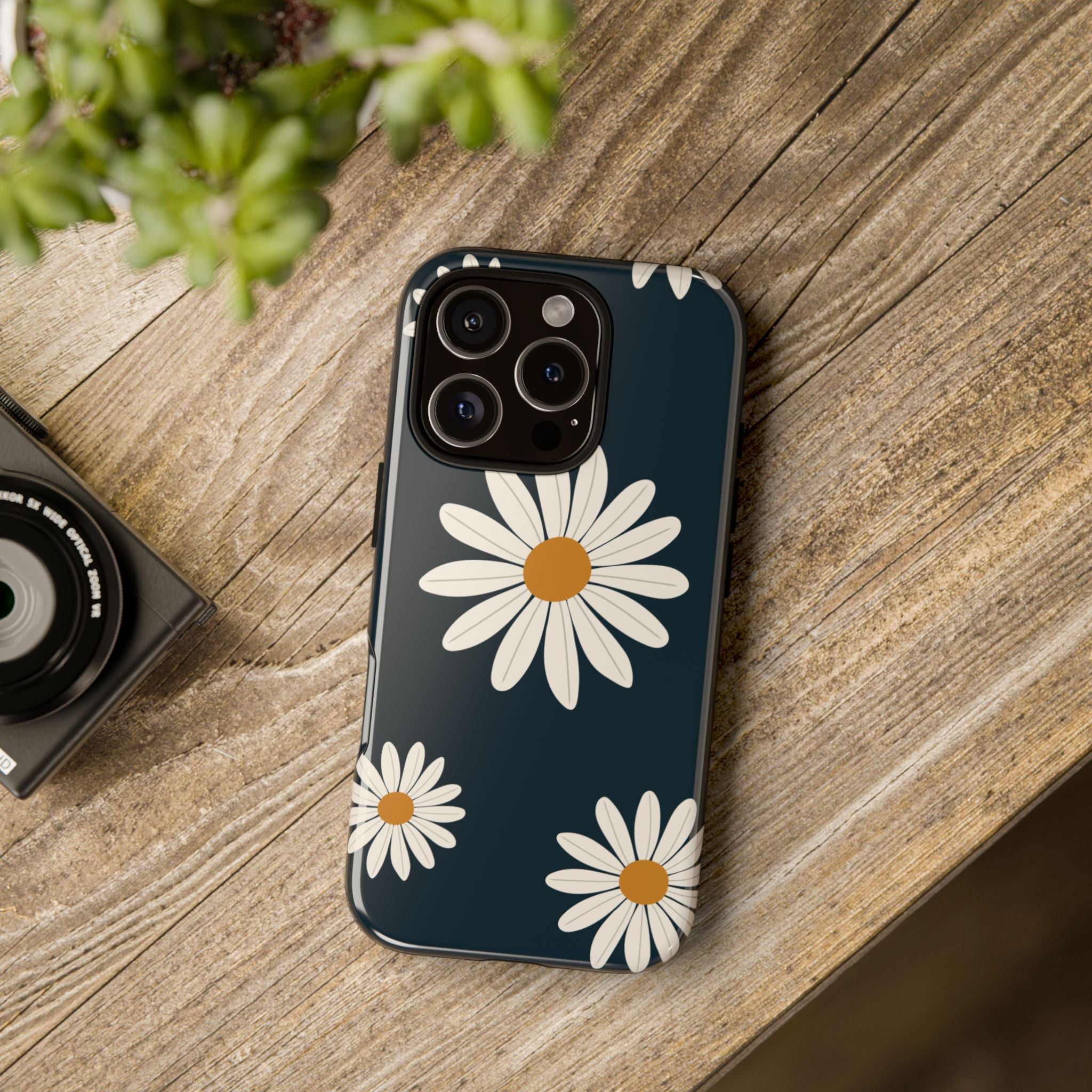 Daisy Phone Case, Floral Phone Cover, Tough Phone Case, Gift for Flower Lovers, Smartphone Accessory, Spring Design