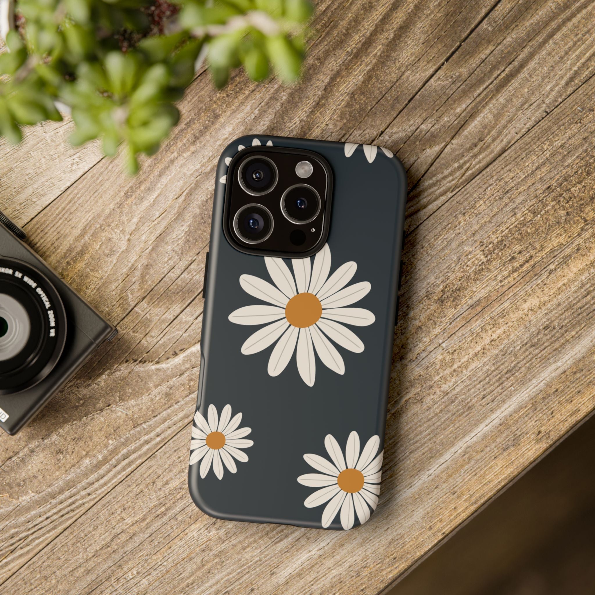 Daisy Phone Case, Floral Phone Cover, Tough Phone Case, Gift for Flower Lovers, Smartphone Accessory, Spring Design